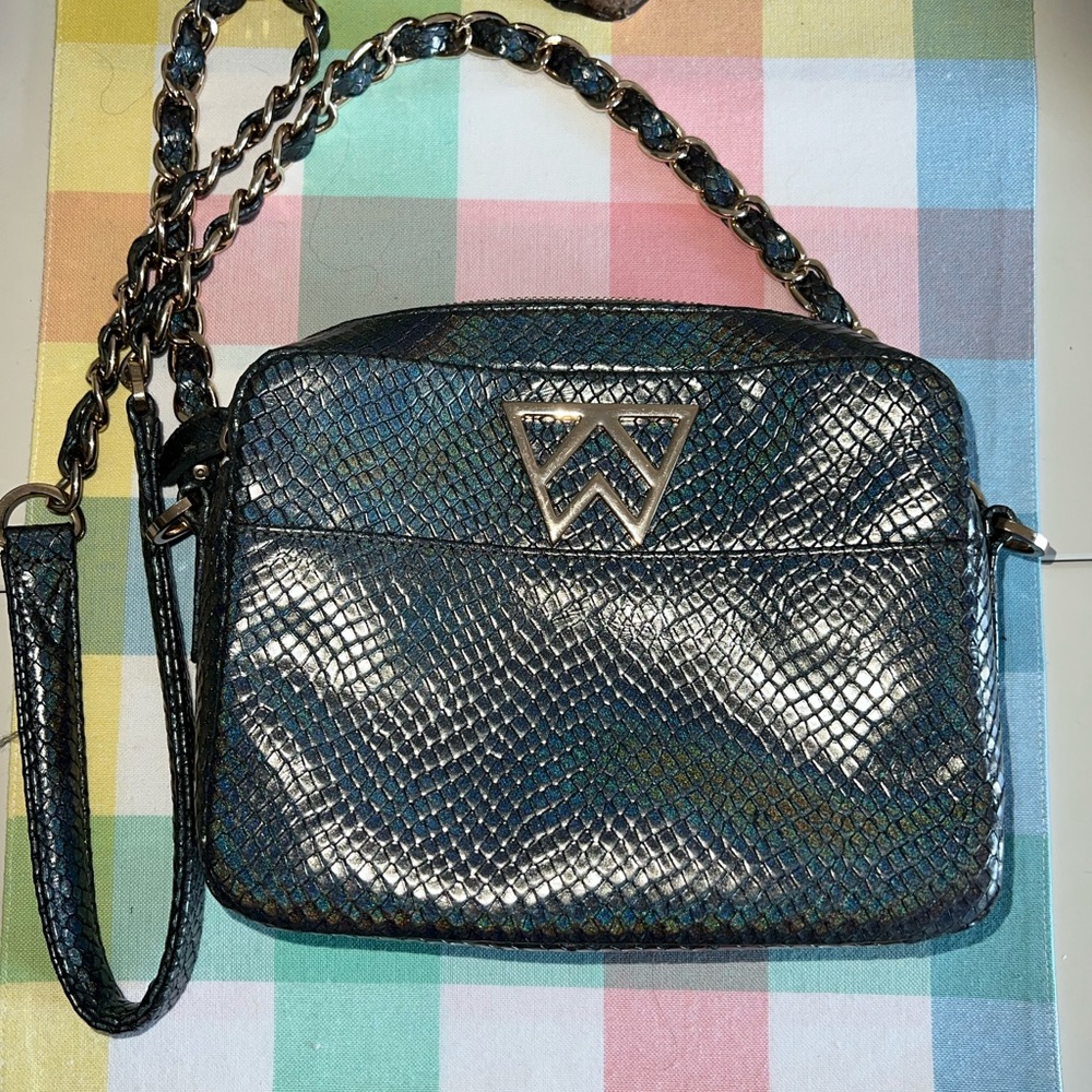 Kelly Wynne Mingle Mingle Bag